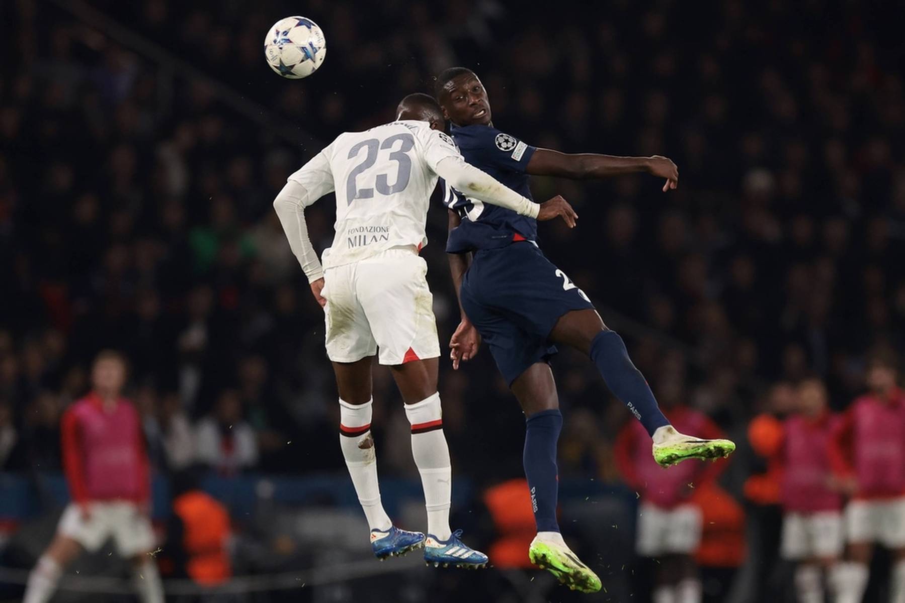 失球虽然显 失球虽然显