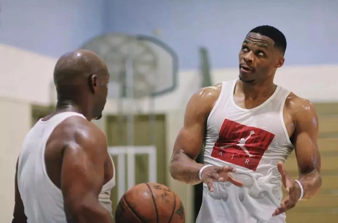 量裹挟的当 量裹挟的当