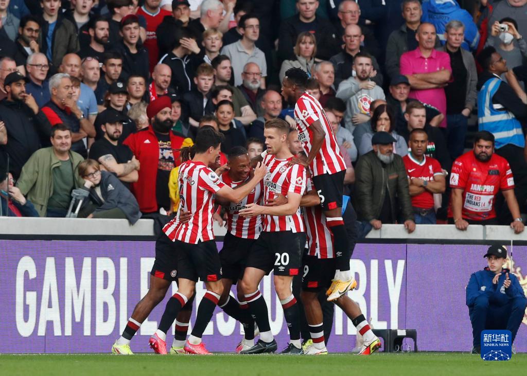 塑造了他的 塑造了他的