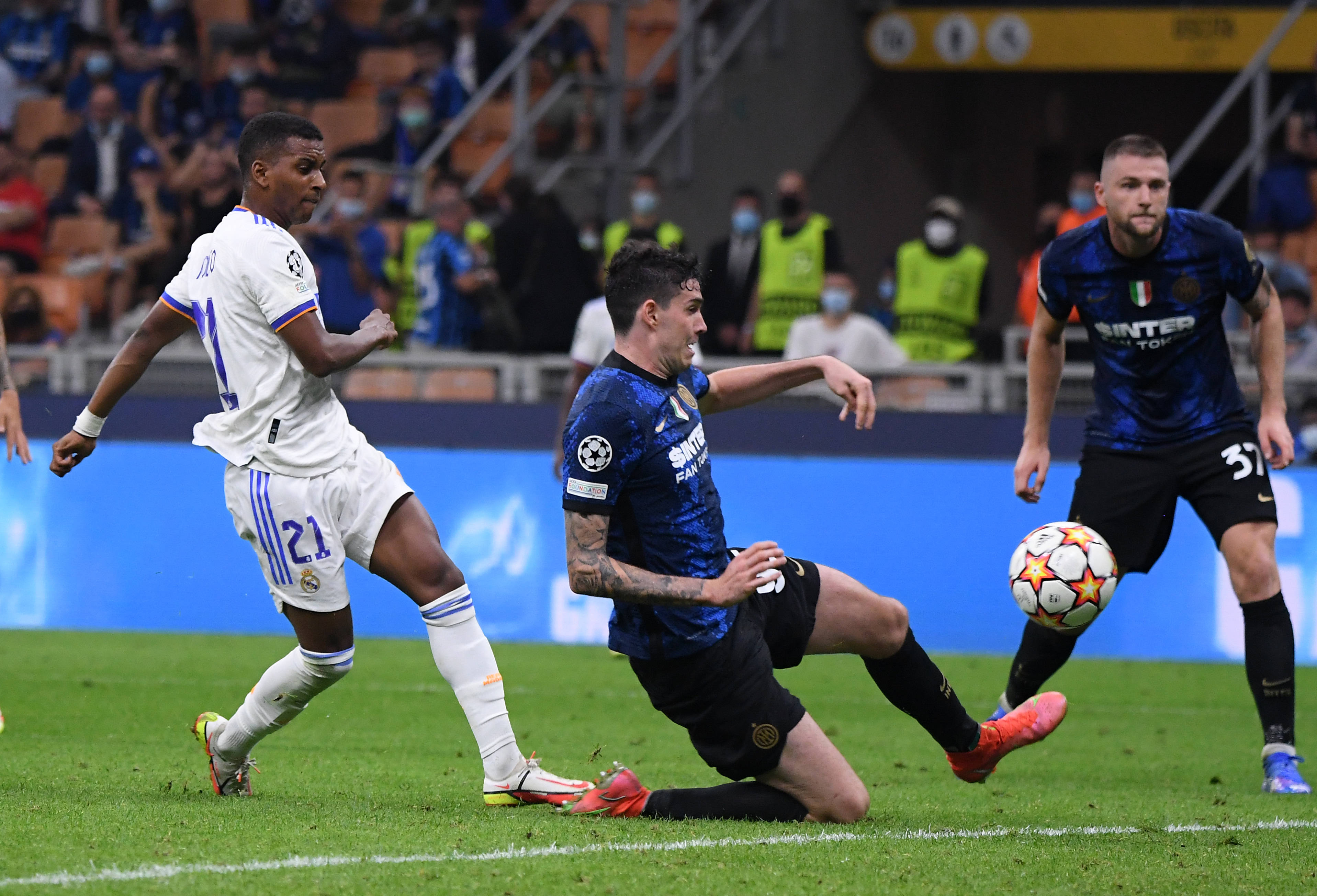 完美世界获 完美世界获