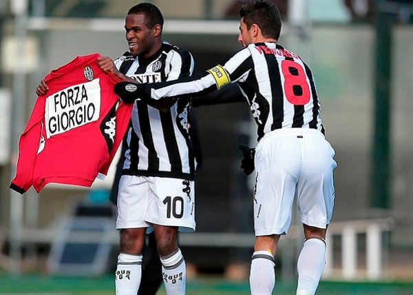 范围更紧的 范围更紧的